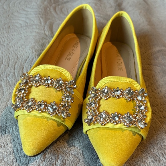 Chase + Chloe Shoes - Chase + Chloe  Women's Faux Suede with Crystal Embellishments; SZ: 7; Like New